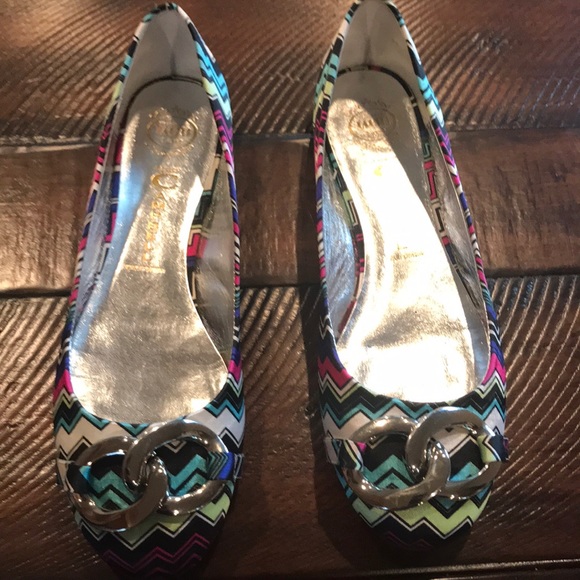 Jeffery Campbell Flats - Picture 2 of 6